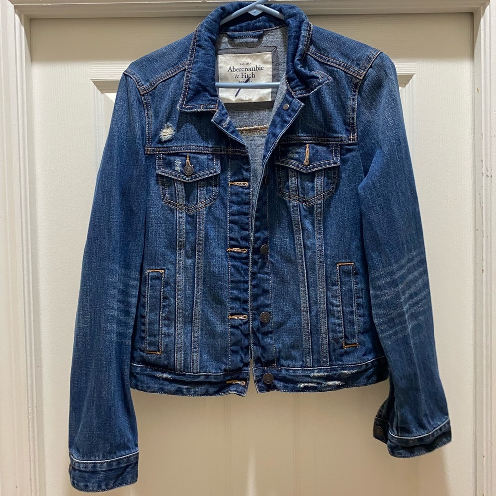 abercrombie & fitch jean jacket 💋